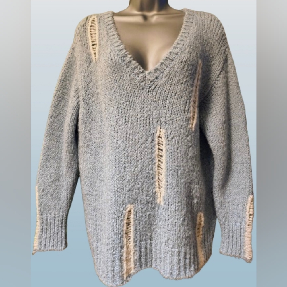 AMS Pure Uniquely Beautiful Baby Blue V-Neck Sweater (Nwot) - Picture 7 of 7